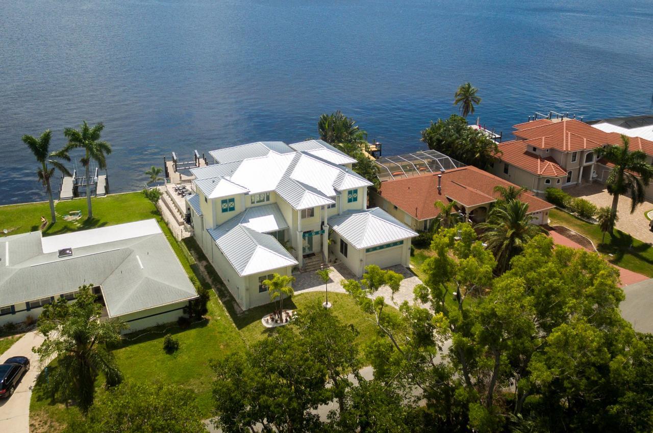 Villa Bequia Cape Coral Exterior foto